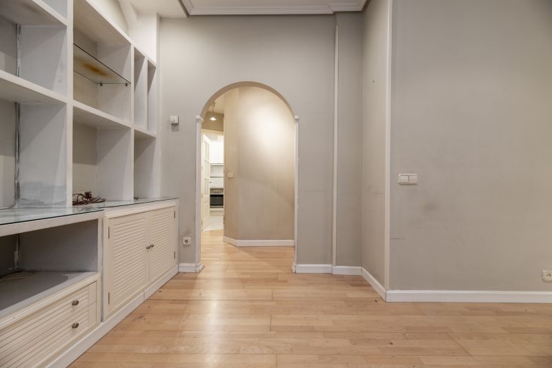 Built In Shelving Service in Greensboro, NC